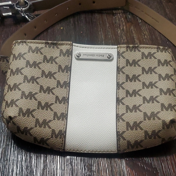 Michael Kors Tan and White Belt Bag